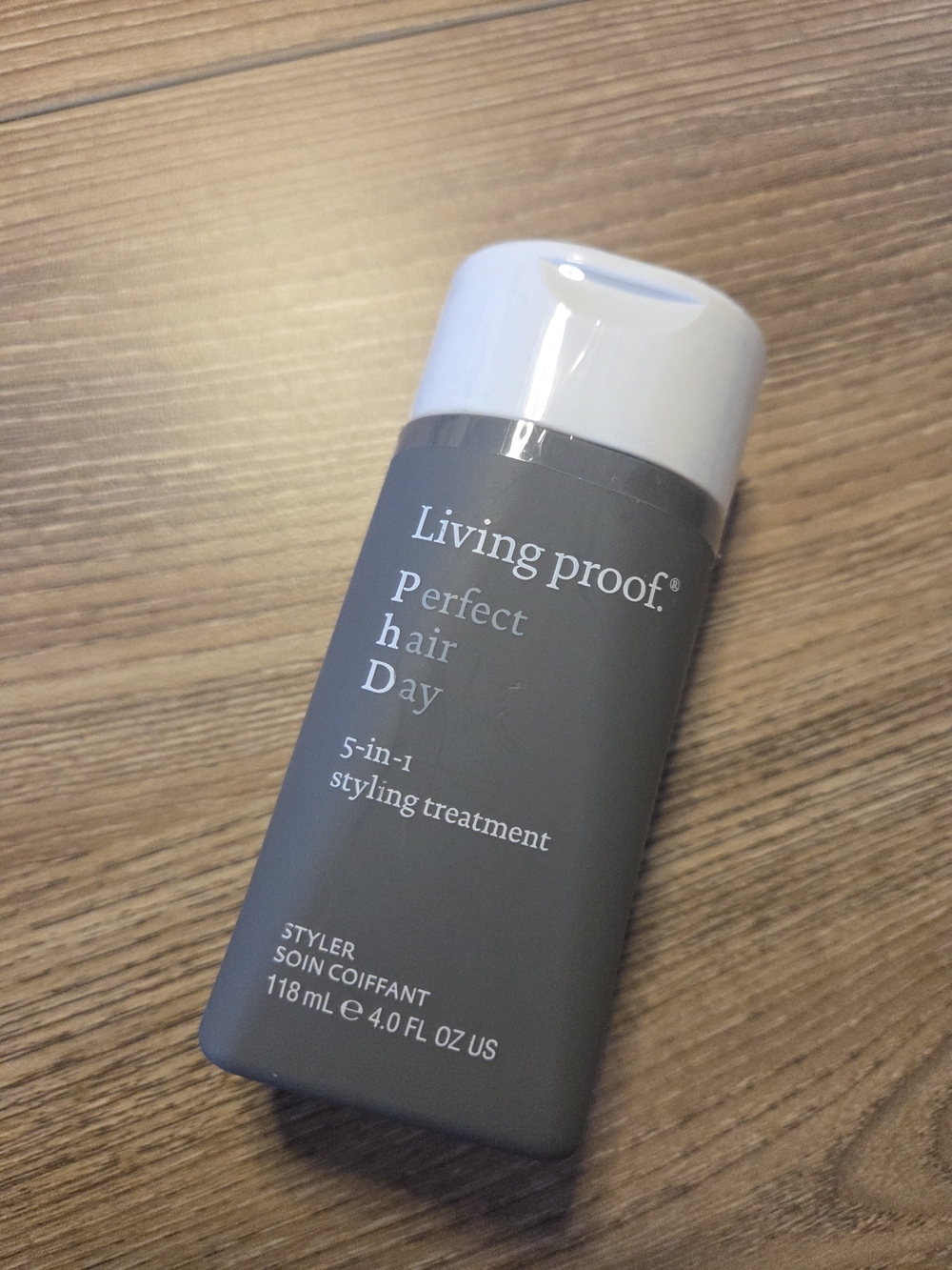 Living Proof Perfect Hair Day 5-in-1 Styling Treatment